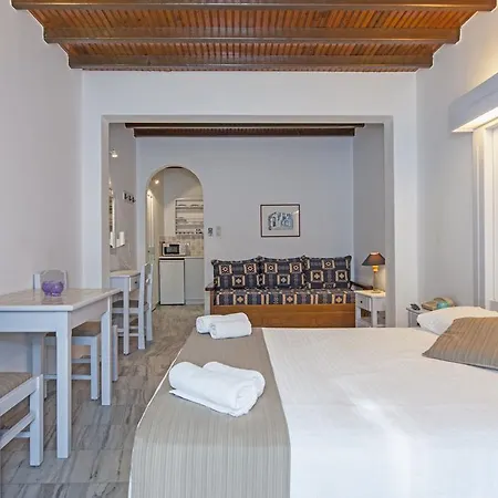 Manis 4* Naousa (Paros)
