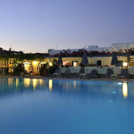 Manis Hotel Naousa (Paros)