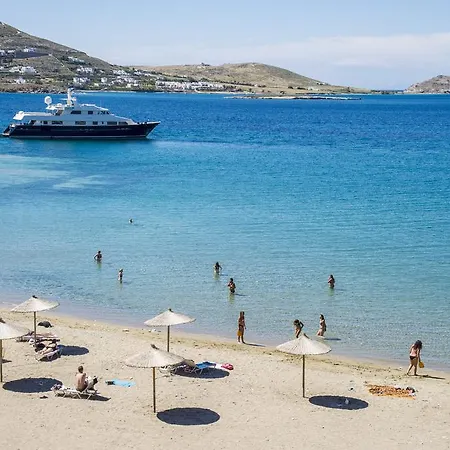 Manis Hotel Naousa (Paros)