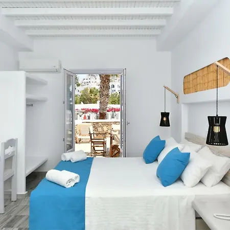 Hotel Manis Naousa (Paros)