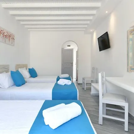 Manis Hotel Naousa (Paros)